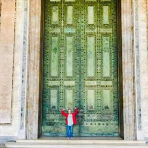 Meet your Posher, Janine